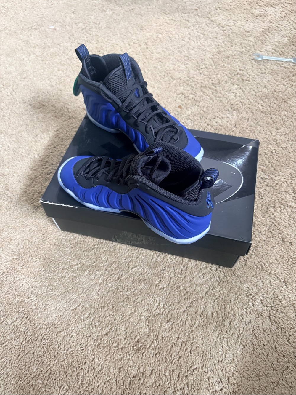 Nike Kids Blue and Black Foamposite Sneakers - Size 4.5 - Picture 7 of 16